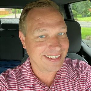 Meet your Posher, Aaron